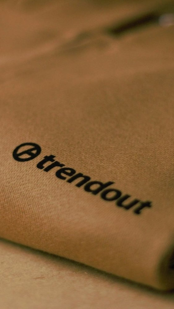 Casaco com capuz Trendout - Trendout.pt