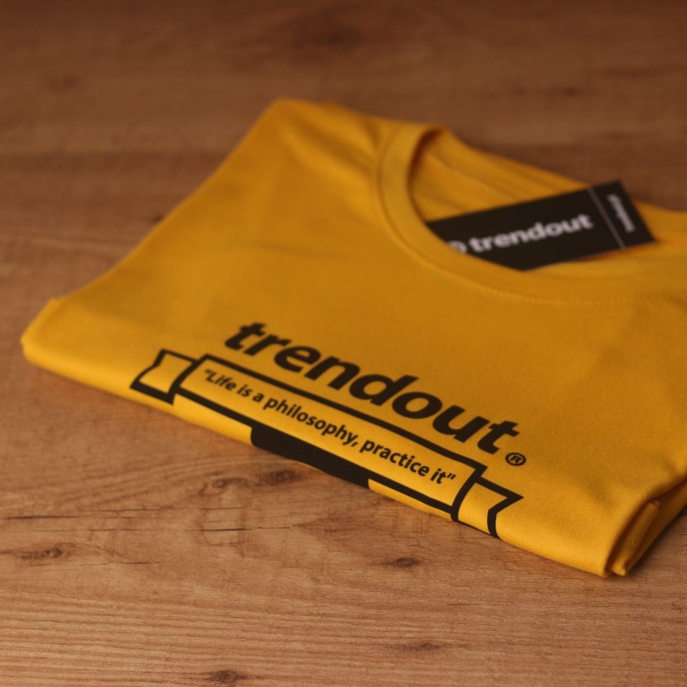 T - shirt Trendout Flag - Trendout.pt