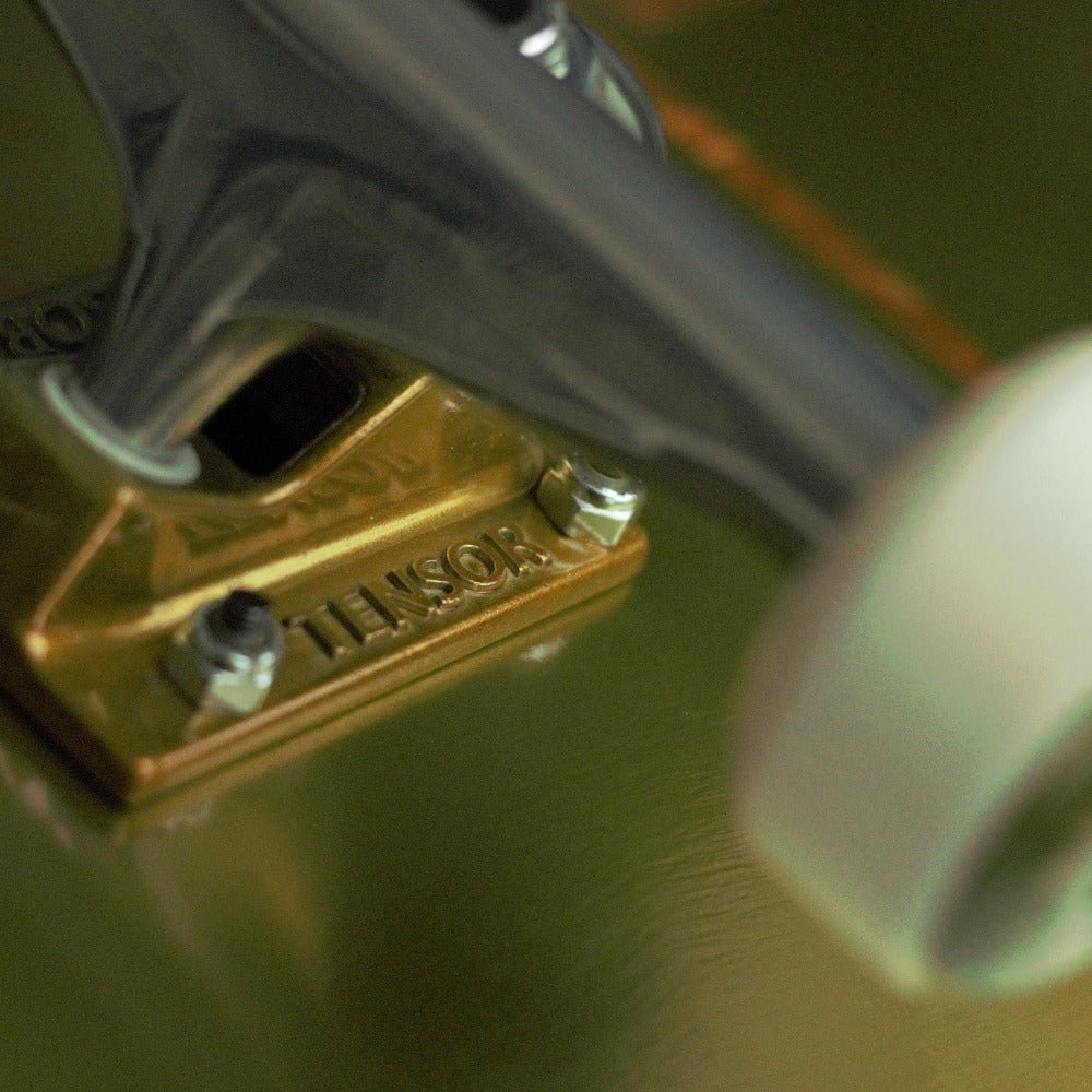 WKND Gold Plated Skate Completo - 8.375" - Trendout.pt
